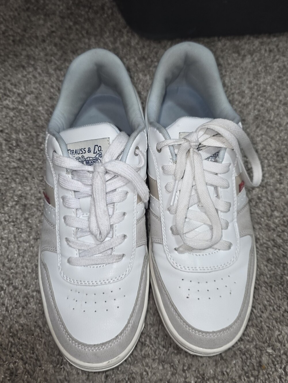 Levi's White & Gray Retro Sneakers | Leather Court Trainers | Size 8.5